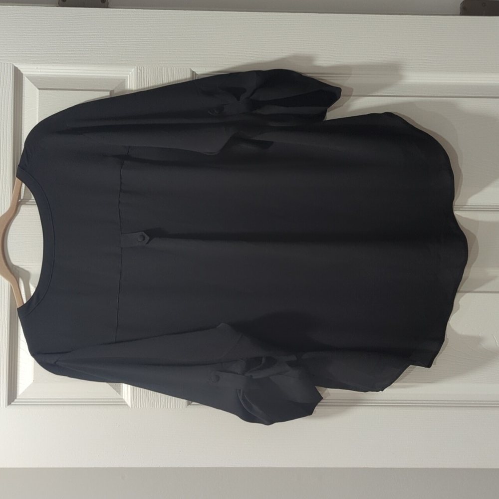 Torrid Black Harper Blouse - Size 2X - Picture 5 of 10